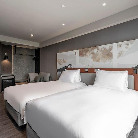 Lakeshore Hotel Hualien Taroko Shunan Bagian luar foto Deluxe Room