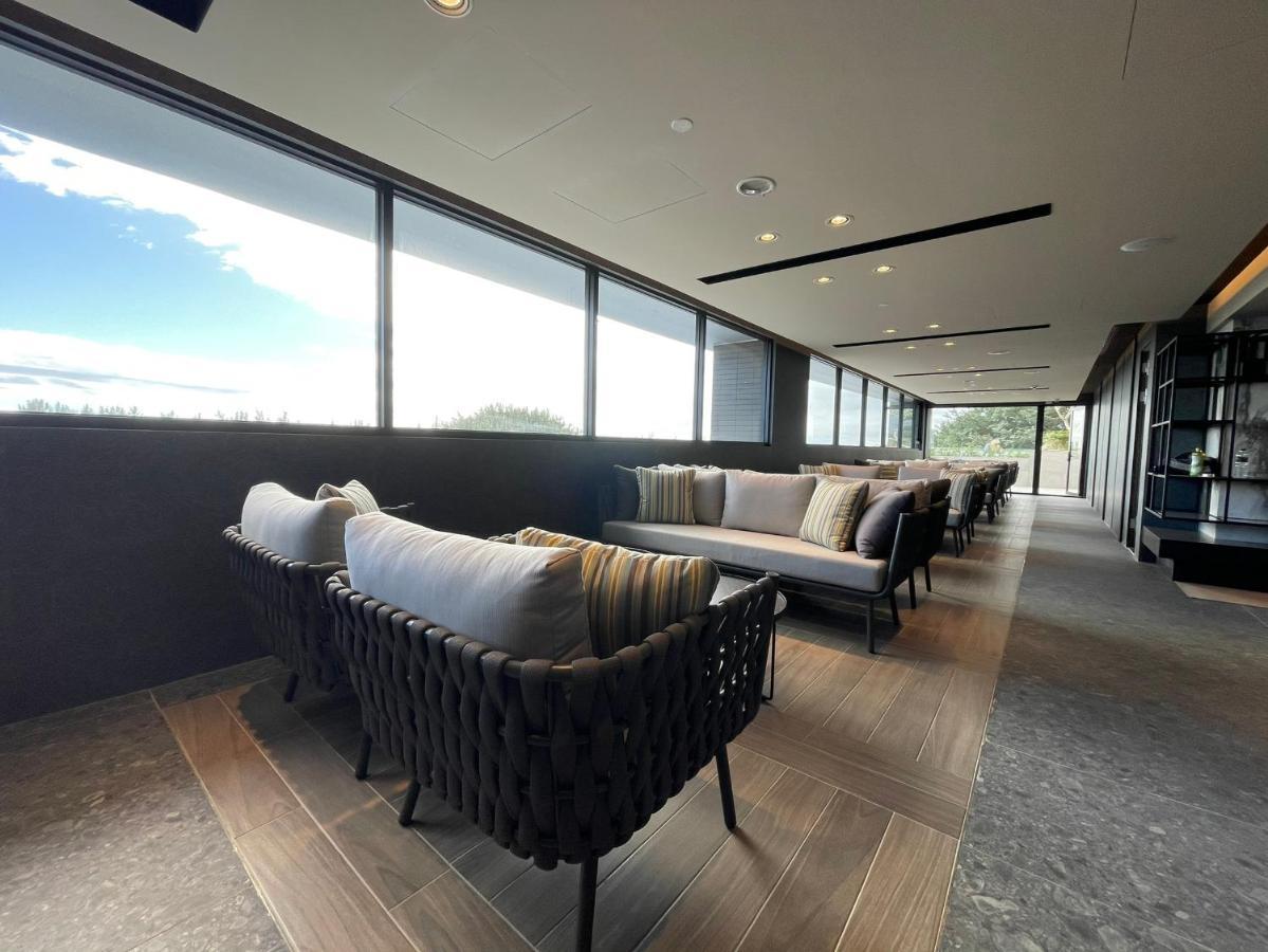 Lakeshore Hotel Hualien Taroko Shunan Bagian luar foto The lounge at Chubu Airport